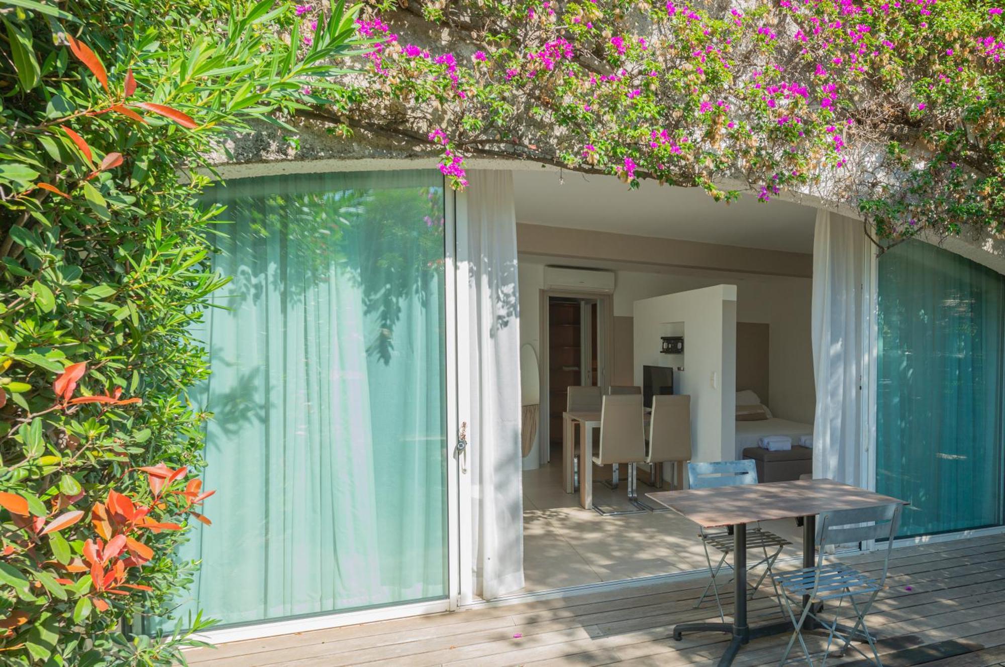 بورتو فيكشْيو Residence Domaine De Caranella المظهر الخارجي الصورة