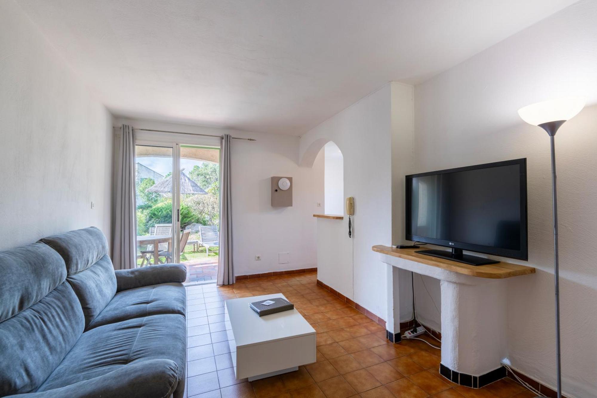 بورتو فيكشْيو Residence Domaine De Caranella المظهر الخارجي الصورة