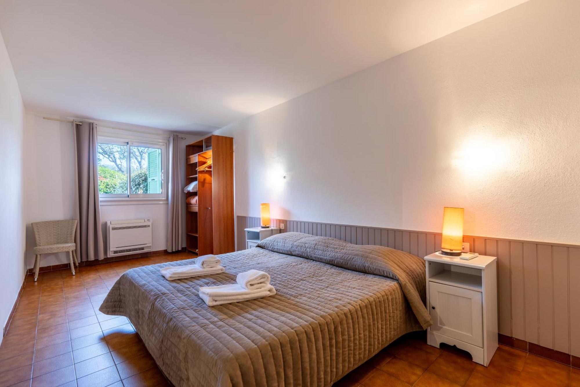 بورتو فيكشْيو Residence Domaine De Caranella المظهر الخارجي الصورة